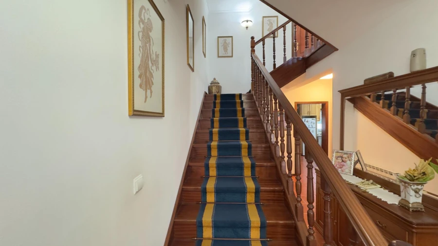 Moradia T4 para Venda em Rio de Loba Foto 14