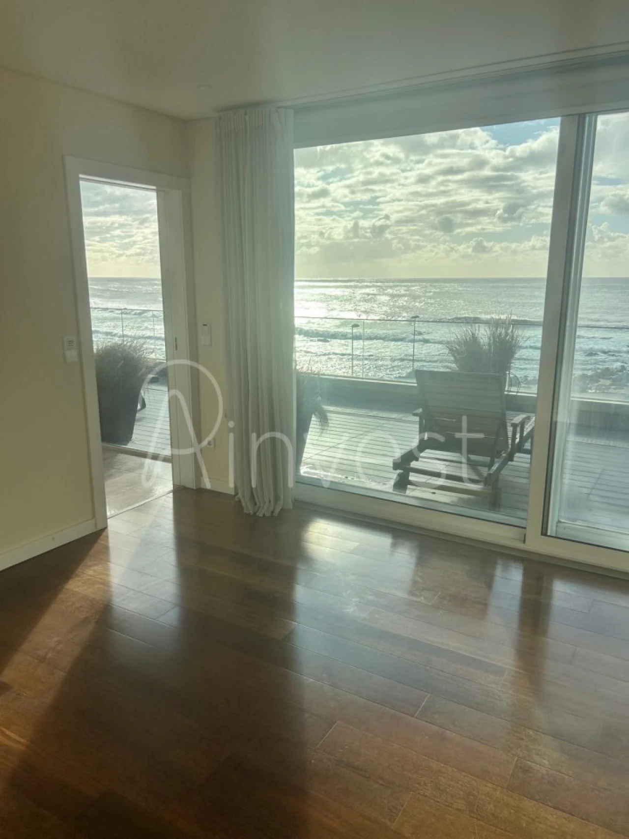 Apartamento T5 para Venda em Canidelo Foto 10