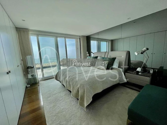 Apartamento T5 para Venda em Canidelo Foto 9