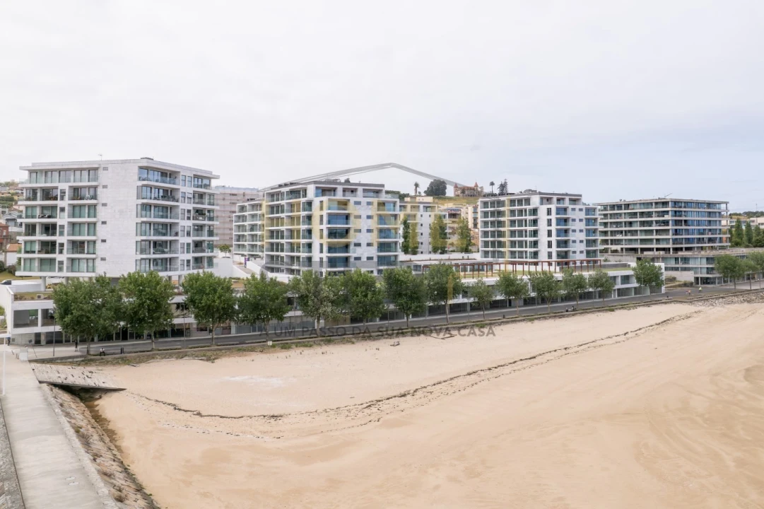 Apartamento T1 para Venda em Canidelo Foto 5