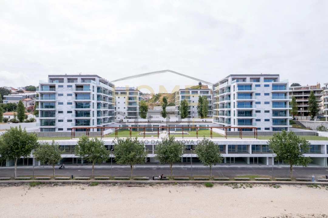 Apartamento T1 para Venda em Canidelo Foto 6