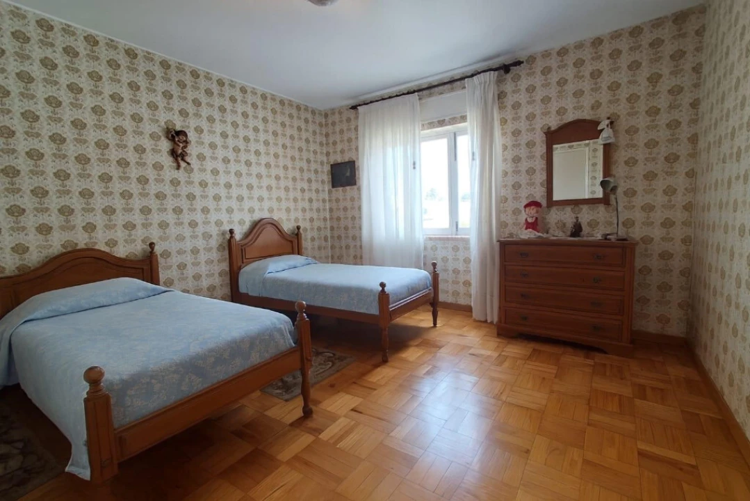 Moradia T5 para Venda em Oliveira do Hospital e São Paio de Gramaços Foto 12