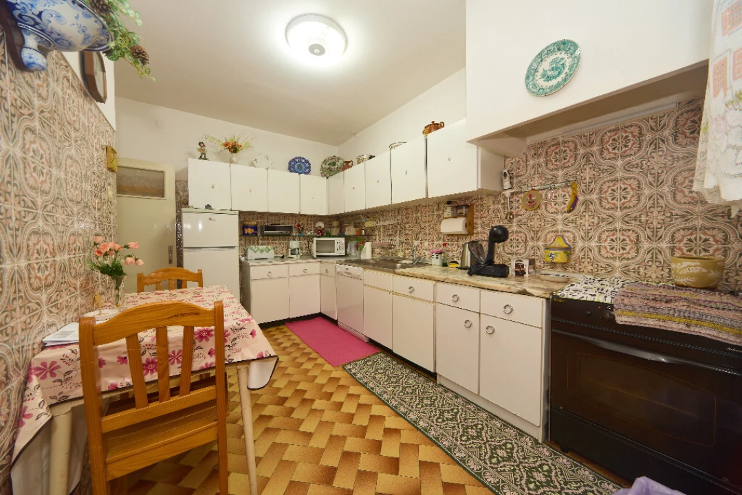 Moradia T5 para Venda em Oliveira do Hospital e São Paio de Gramaços Foto 7