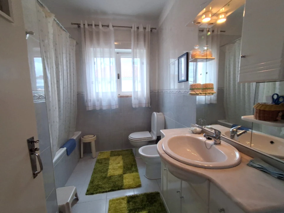 Moradia T5 para Venda em Oliveira do Hospital e São Paio de Gramaços Foto 11