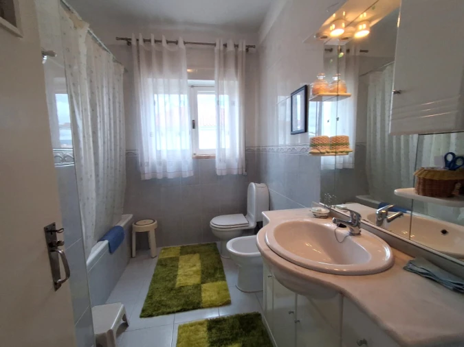 Moradia T5 para Venda em Oliveira do Hospital e São Paio de Gramaços Foto 11