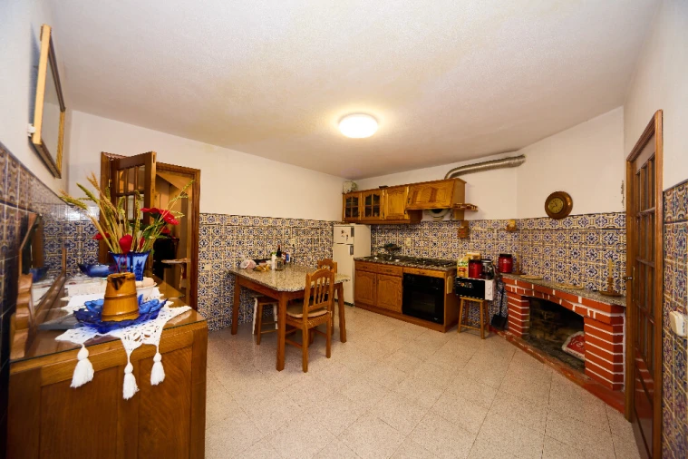 Moradia T5 para Venda em Oliveira do Hospital e São Paio de Gramaços Foto 16