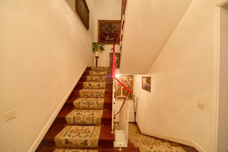 Moradia T5 para Venda em Oliveira do Hospital e São Paio de Gramaços Foto 8