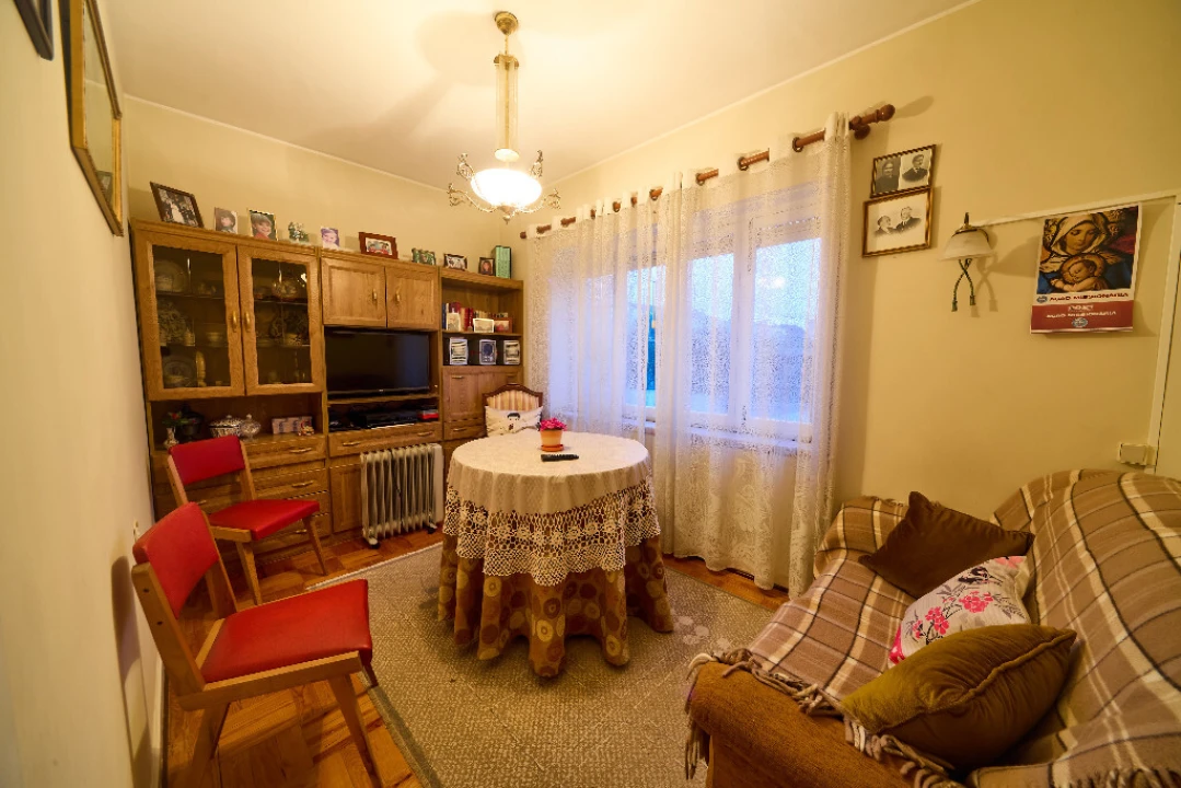 Moradia T5 para Venda em Oliveira do Hospital e São Paio de Gramaços Foto 5