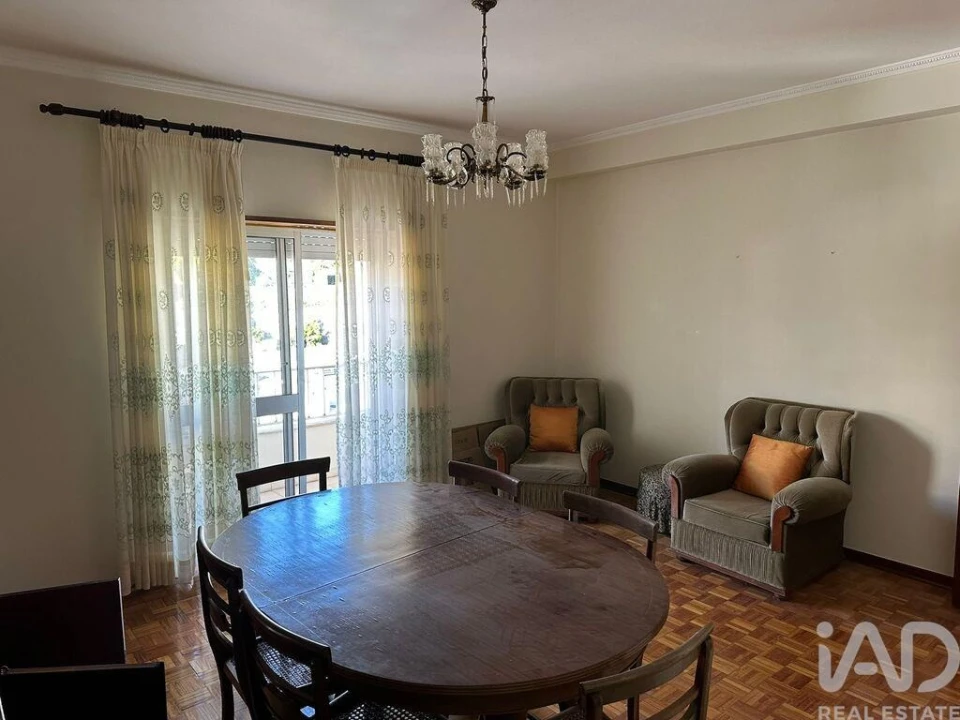 Apartamento T2 para Arrendamento em Covilhã e Canhoso Foto 13