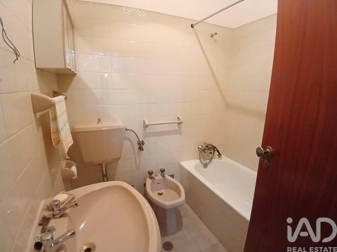 Apartamento T2 para Arrendamento em Covilhã e Canhoso Foto 21