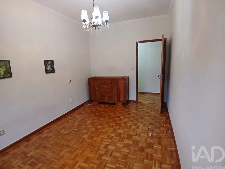 Apartamento T2 para Arrendamento em Covilhã e Canhoso Foto 20