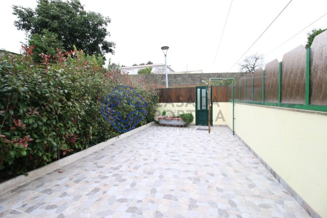 Moradia T3 para Venda em Gião Foto 4