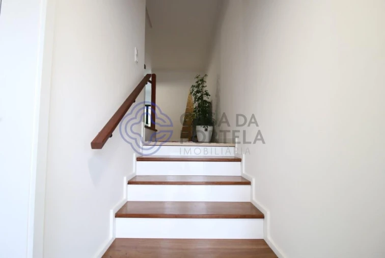 Moradia T3 para Venda em Gião Foto 7