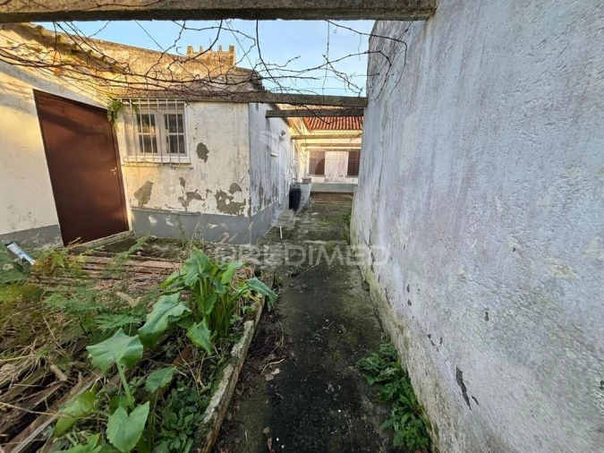 Moradia T3 para Venda em Angra (São Pedro) Foto 4