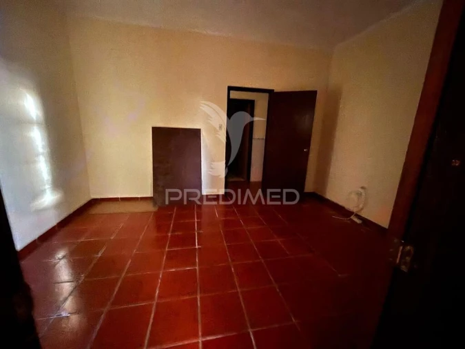 Moradia T3 para Venda em Angra (São Pedro) Foto 7