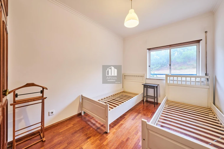 Apartamento T2 para Venda em Charneca de Caparica e Sobreda Foto 13