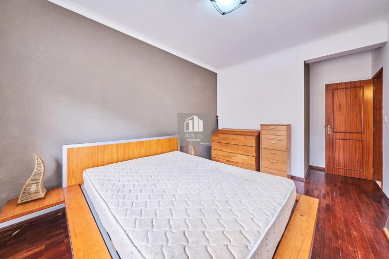 Apartamento T2 para Venda em Charneca de Caparica e Sobreda Foto 12