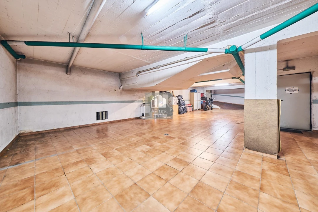 Apartamento T2 para Venda em Charneca de Caparica e Sobreda Foto 15