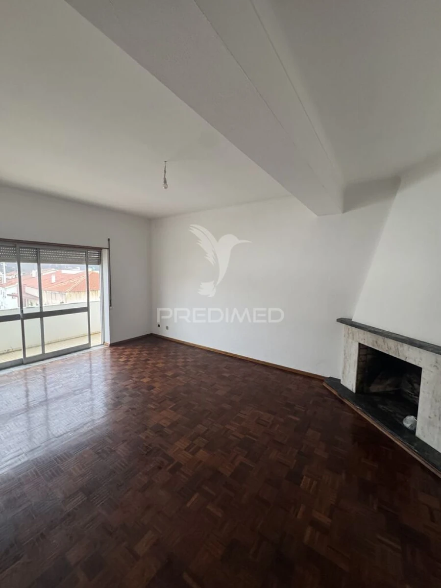 Apartamento T3 para Venda em Arrimal e Mendiga Foto 2