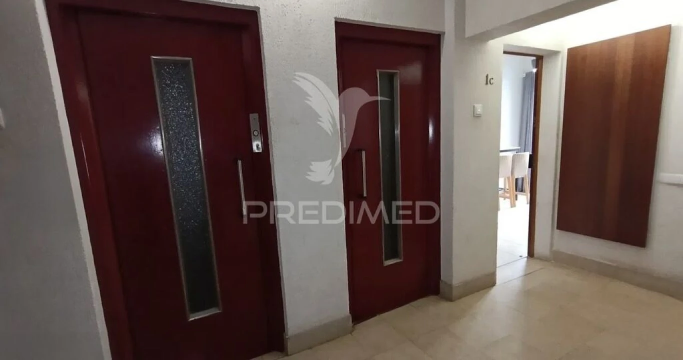 Apartamento T1 para Venda em Gambia-Pontes-Alto da Guerra Foto 9