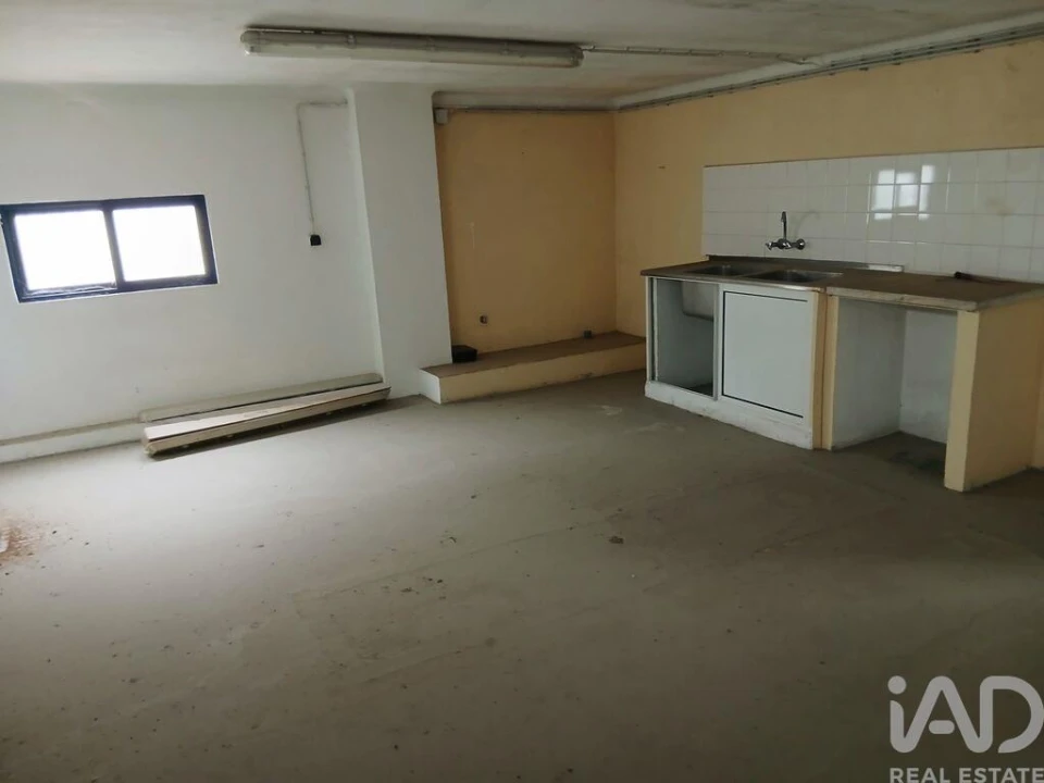 Armazém para Venda em Almeirim Foto 11