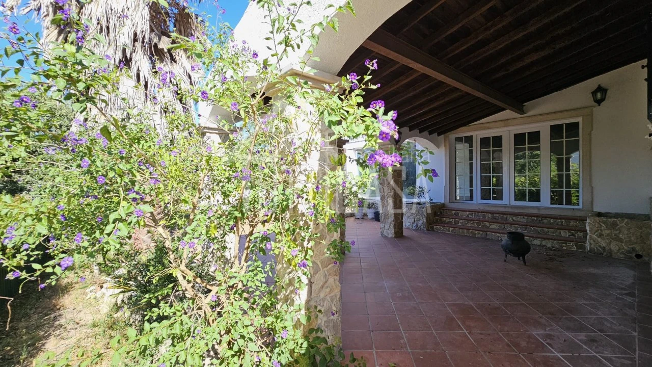 Moradia T5 para Venda em Milharado Foto 8