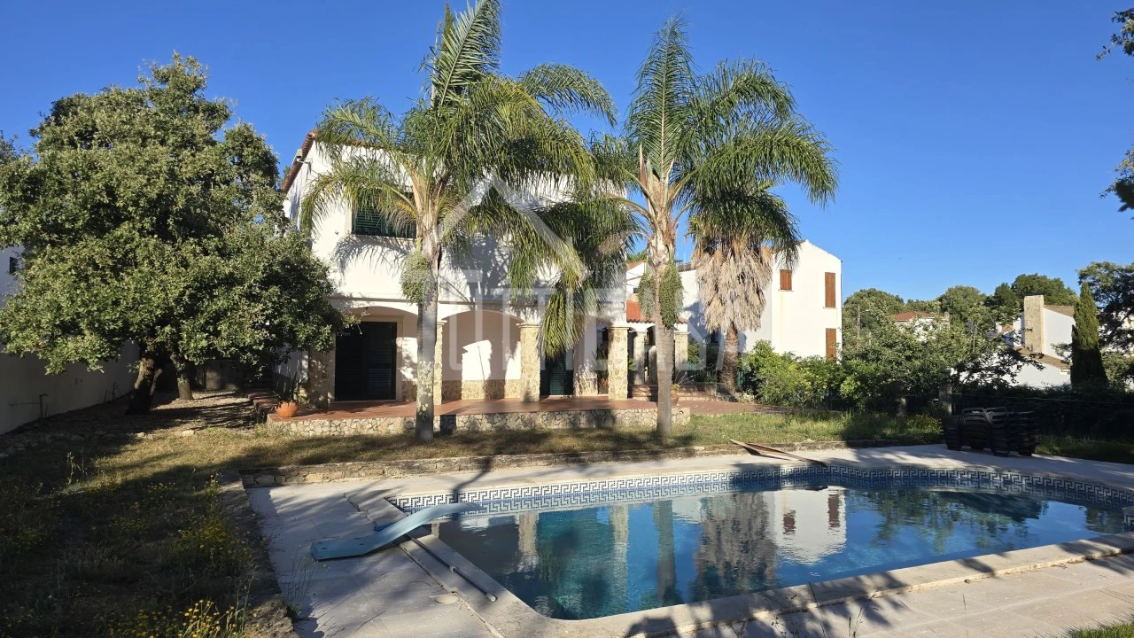 Moradia T5 para Venda em Milharado Foto 2