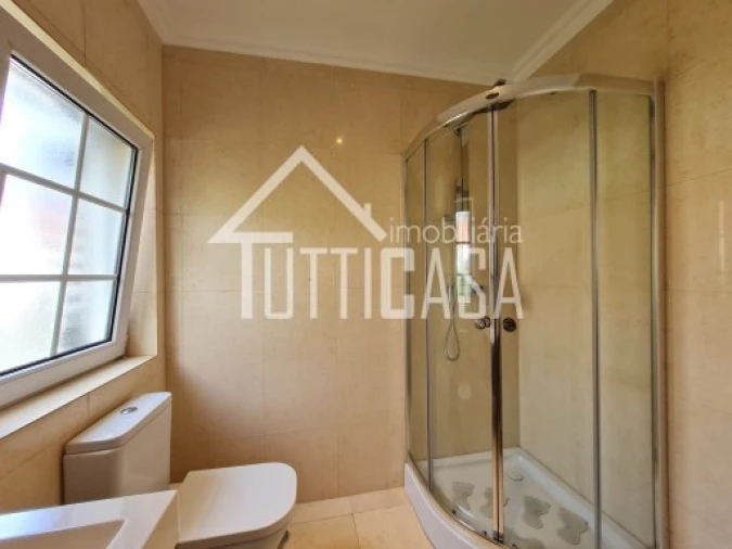 Moradia T5 para Venda em Milharado Foto 49