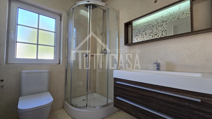 Moradia T5 para Venda em Milharado Foto 36