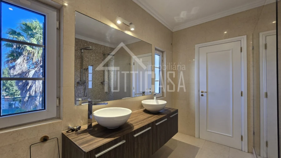 Moradia T5 para Venda em Milharado Foto 43