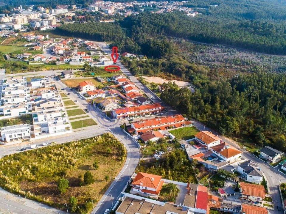 Terreno para Venda em Santa Maria da Feira, Travanca, Sanfins e Espargo Foto 6