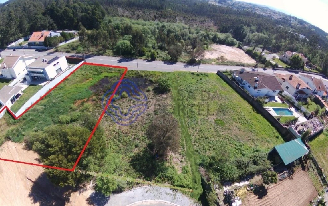 Terreno para Venda em Santa Maria da Feira, Travanca, Sanfins e Espargo Foto 3