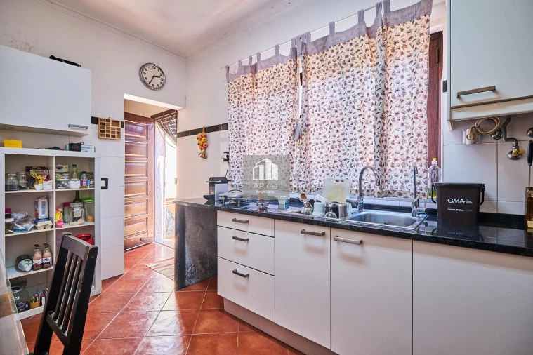 Moradia T5 para Venda em Charneca de Caparica e Sobreda Foto 19