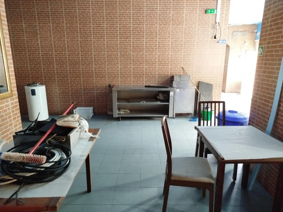 Loja para Venda em Algueirão-Mem Martins Foto 1