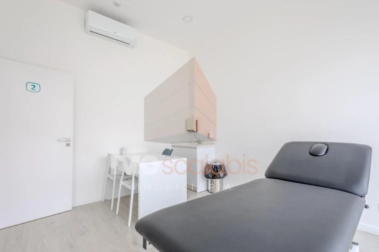 Loja para Venda em Romeira e Várzea Foto 6