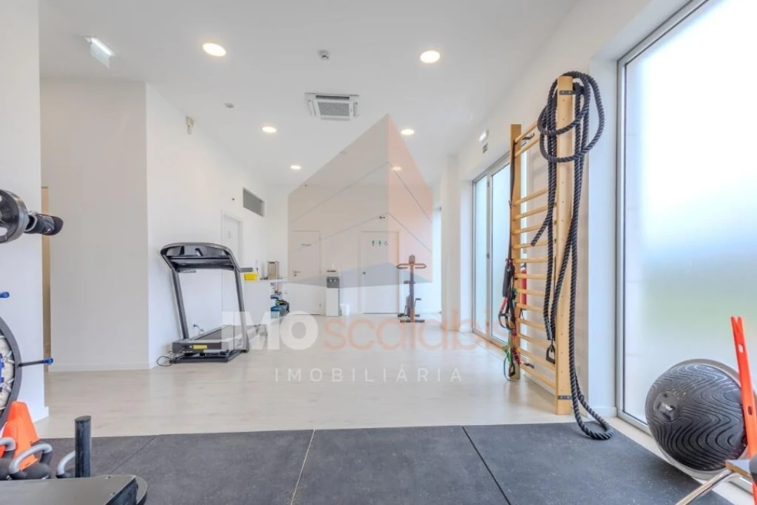 Loja para Venda em Romeira e Várzea Foto 12