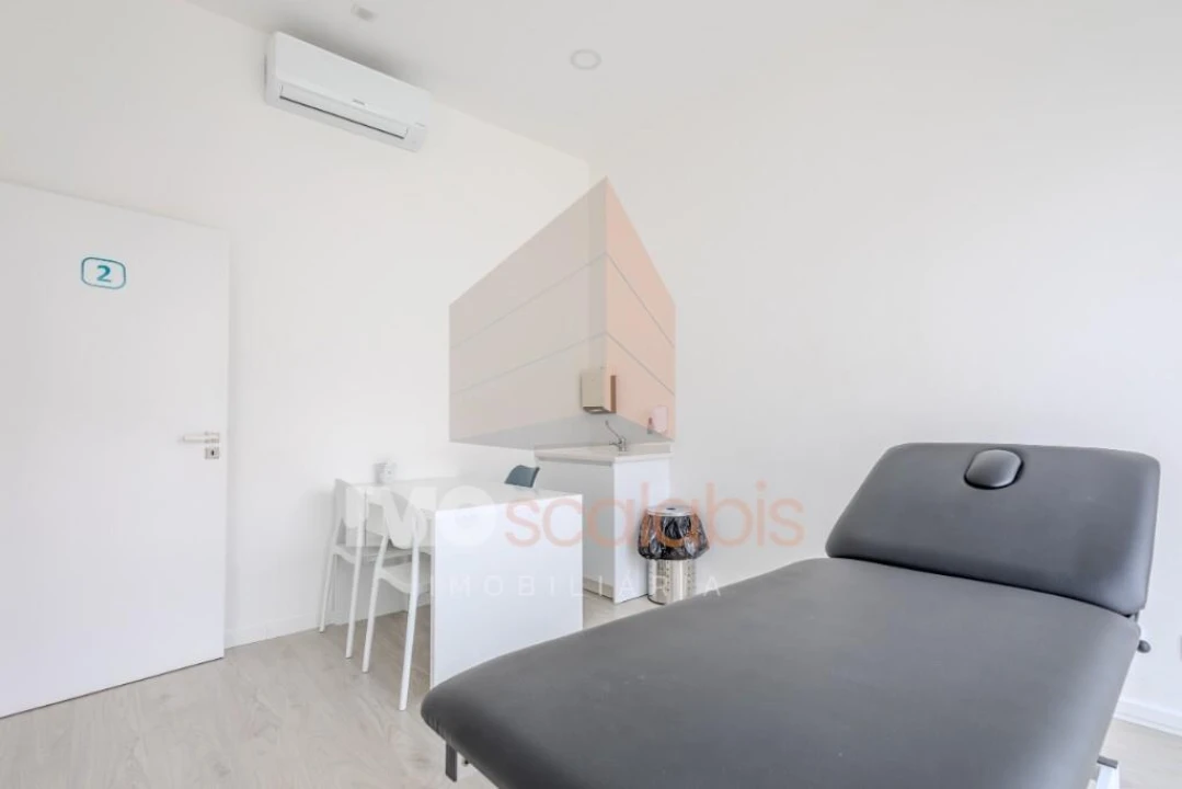 Loja para Venda em Romeira e Várzea Foto 6