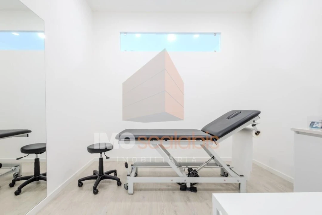 Loja para Venda em Romeira e Várzea Foto 10