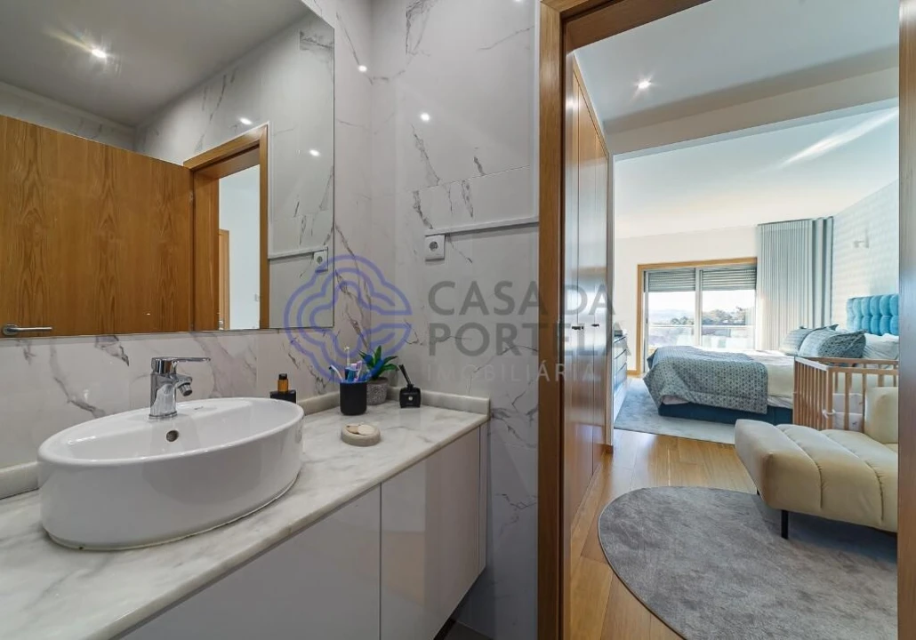 Apartamento T3 para Venda em São João da Madeira Foto 51