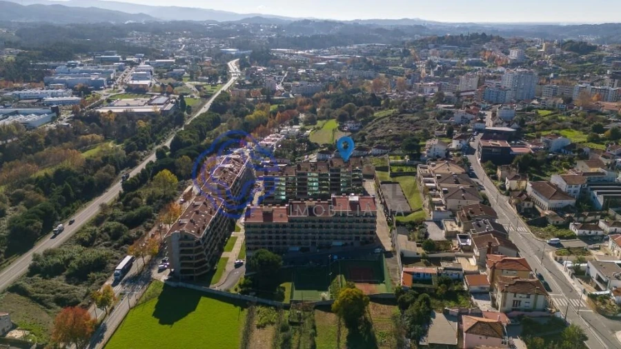 Apartamento T3 para Venda em São João da Madeira Foto 24