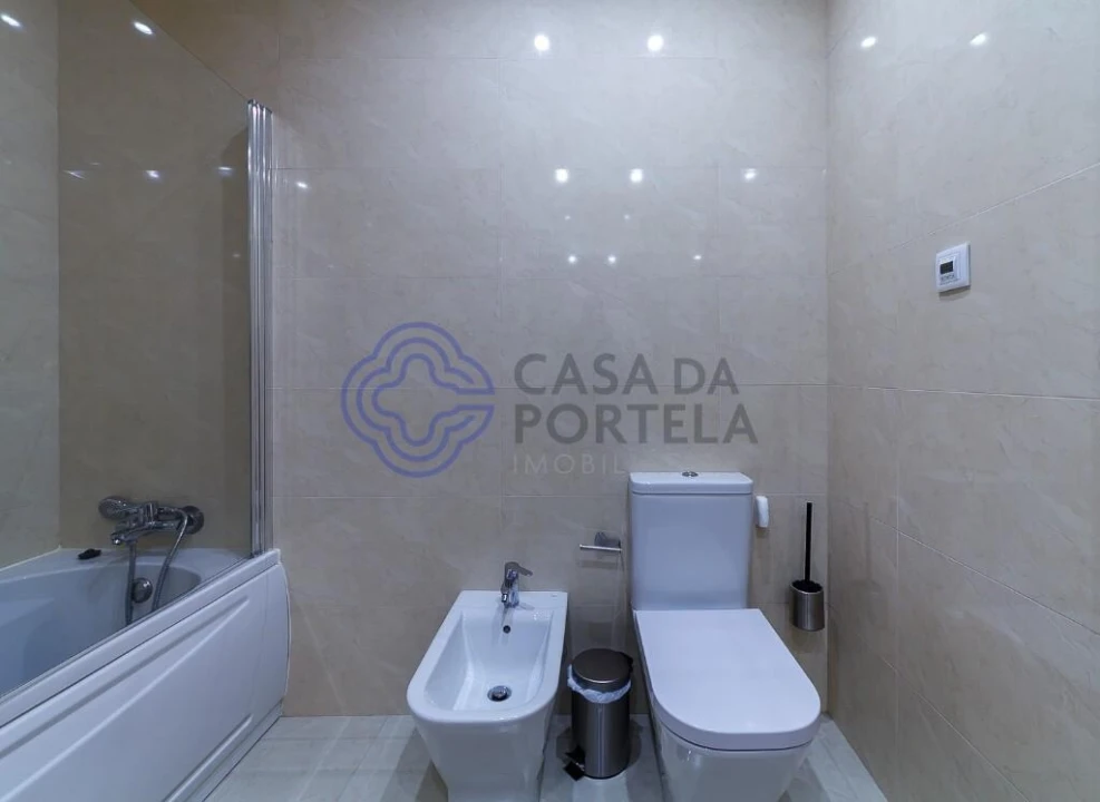 Apartamento T3 para Venda em São João da Madeira Foto 43