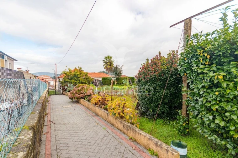 Moradia T3 para Venda em Meixomil Foto 19