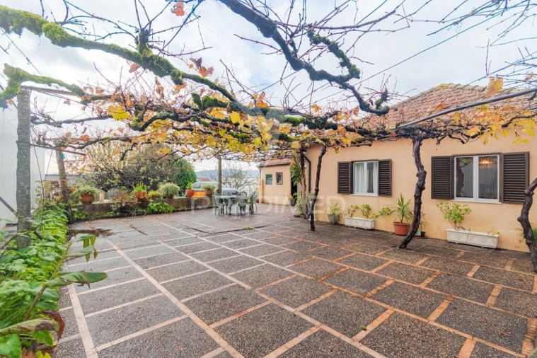 Moradia T3 para Venda em Meixomil Foto 18