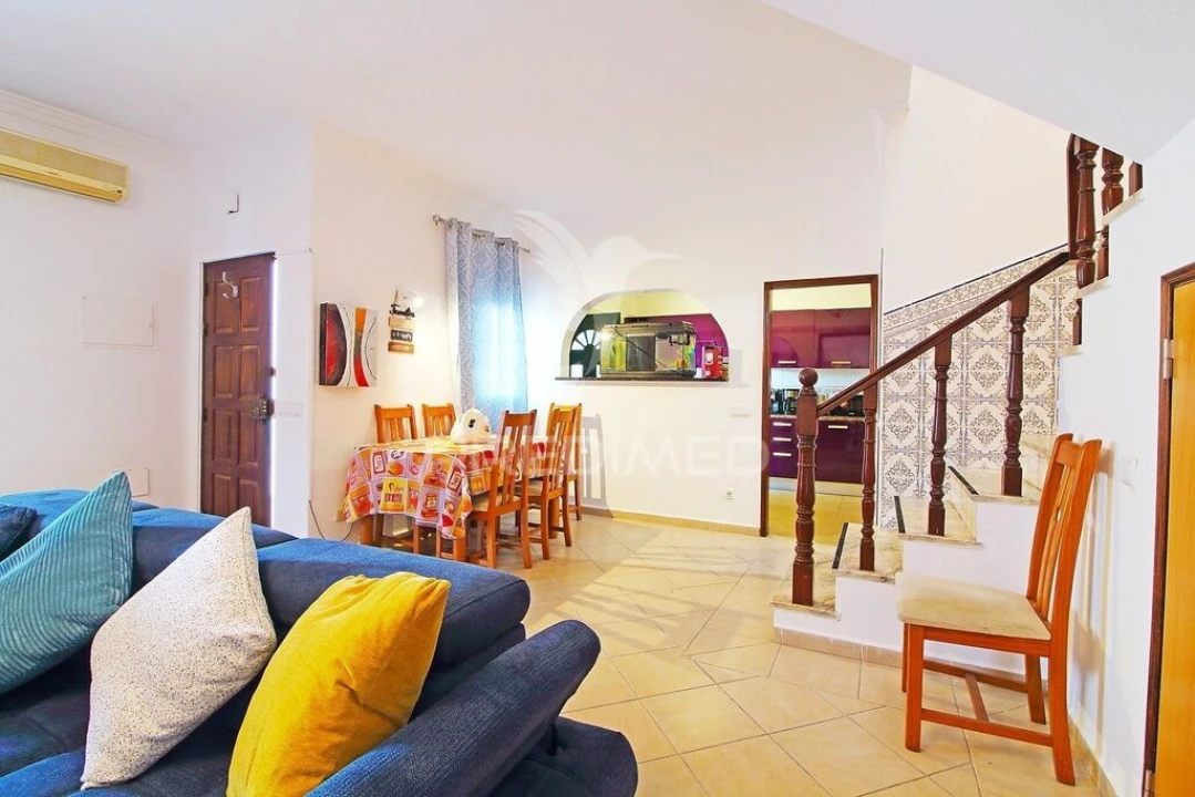 Apartamento T2 para Venda em Albufeira e Olhos de Água Foto 2