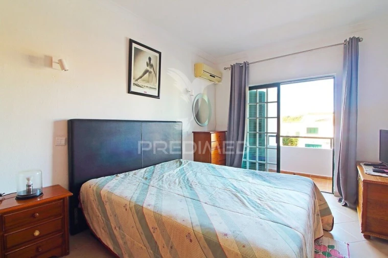 Apartamento T2 para Venda em Albufeira e Olhos de Água Foto 16