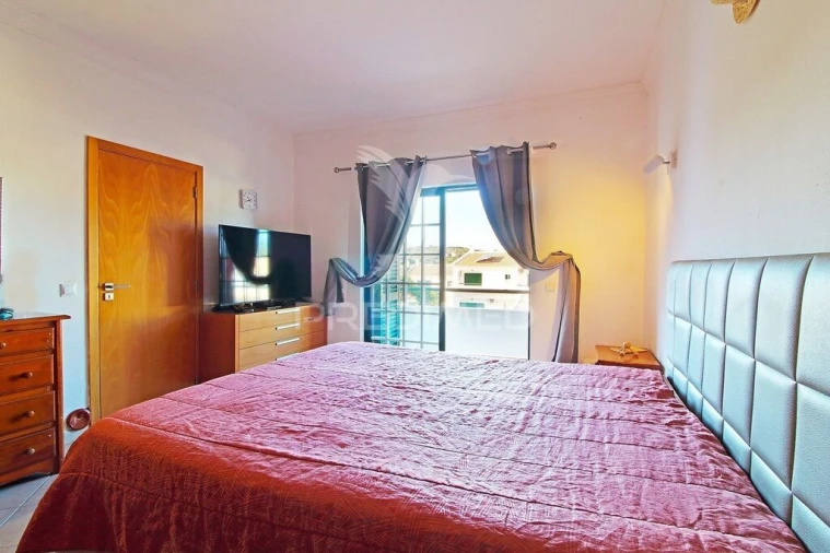 Apartamento T2 para Venda em Albufeira e Olhos de Água Foto 14