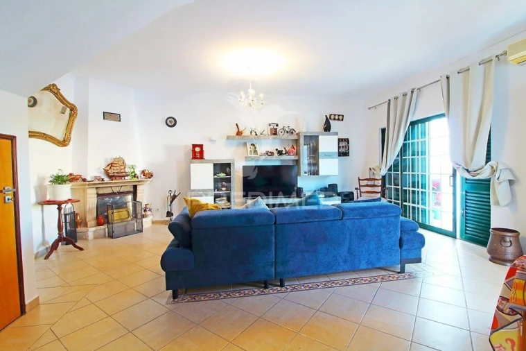 Apartamento T2 para Venda em Albufeira e Olhos de Água Foto 5