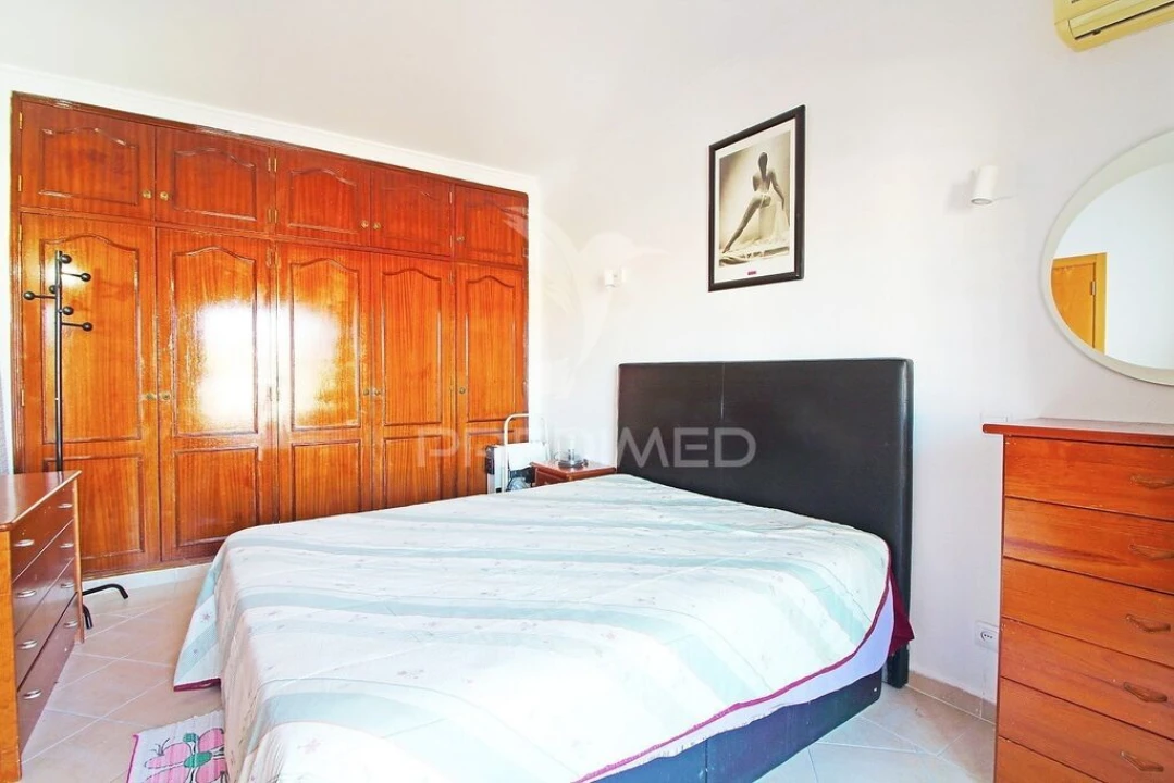 Apartamento T2 para Venda em Albufeira e Olhos de Água Foto 3
