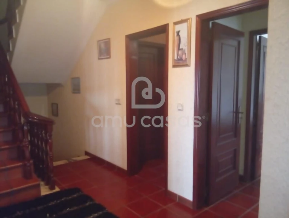 Moradia T4 para Venda em Oliveira do Bairro Foto 28