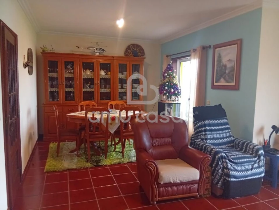 Moradia T4 para Venda em Oliveira do Bairro Foto 24